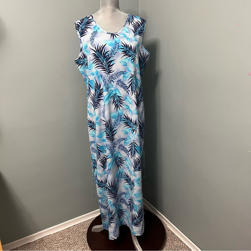 TRADITIONS Tropical palm print summer dress sleeveless size large wedding guest